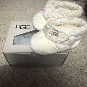 UGG Cream Fuzzy Baby Booties